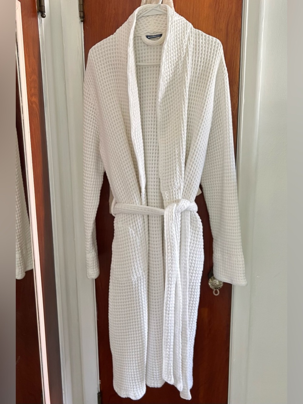 Brooklinen Turkish 100% Cotton White Waffle Knit Long length Bath Robe - Picture 4 of 14